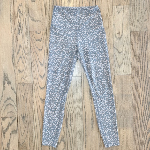 Varley Women's Let's Move High Rise 25' Leggings Graphite Cheetah Size XS - Picture 3 of 12